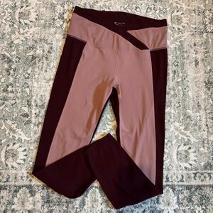 Athleta Chroma 7/8 length leggings // two tone pink / burgundy